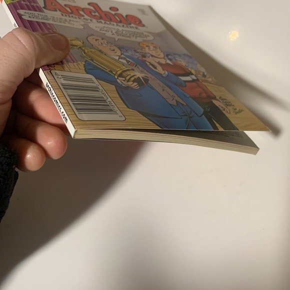 🍭4/$20🍭 Archie Comics - Picture 10 of 11